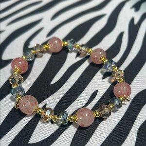 Elegant Pink and Gold Beaded Bracelet